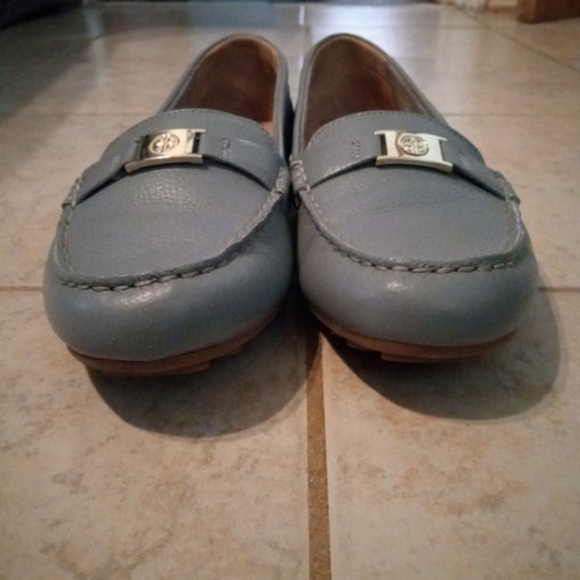 Shoes - Picture 3 of 14